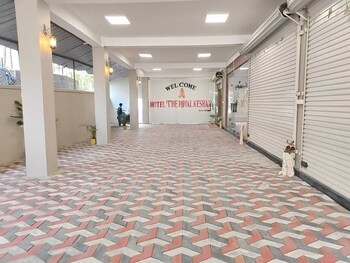 Hotel The Royal Keshar,,3 star