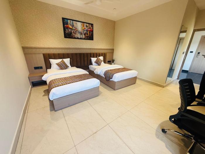 hotel the royal keshar