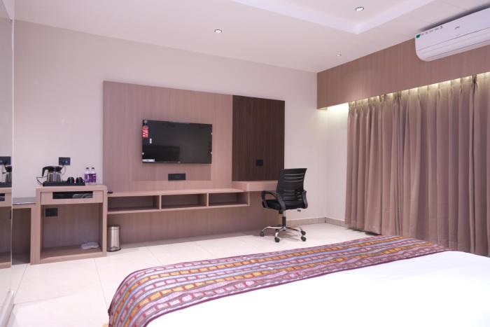 hotel the royal keshar