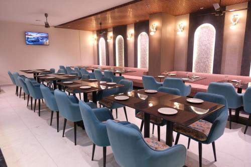 hotel the royal keshar