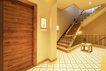 Lakeside Leisure,,3 star