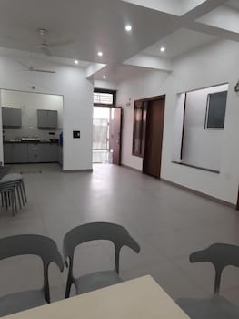 saran homestay
