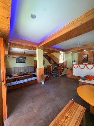 the rohtang chalet