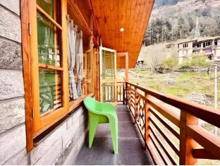the rohtang chalet
