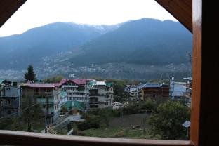 the rohtang chalet