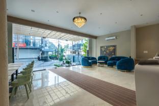 the continental suites