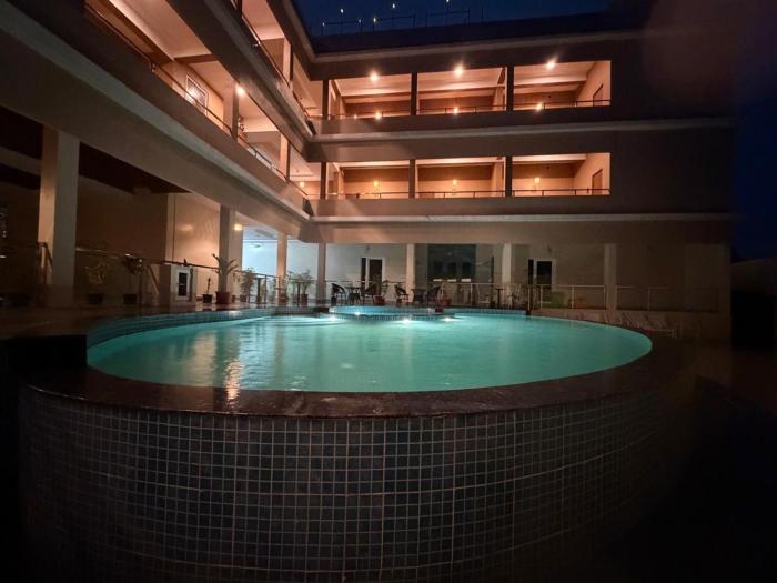 beyond inn hotels and resorts ecr