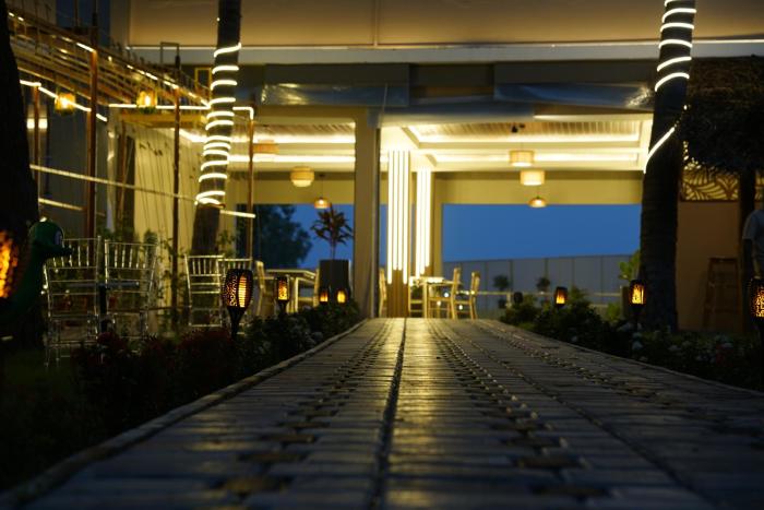 beyond inn hotels and resorts ecr