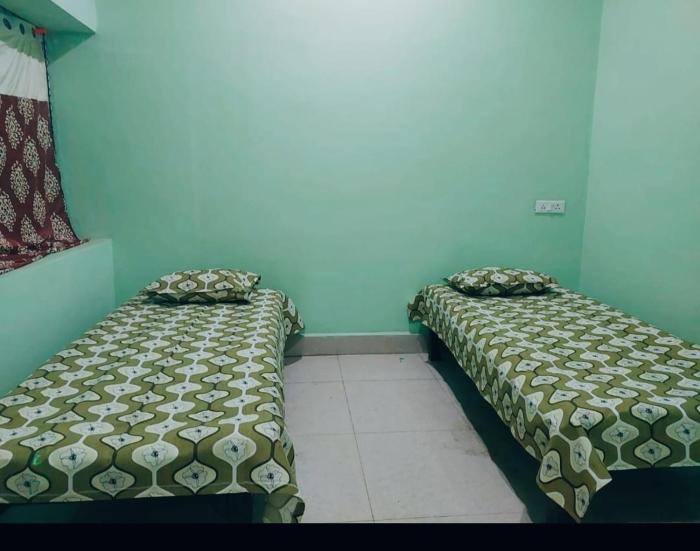 anand nivas homestay ac