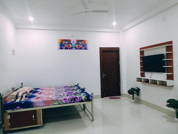 anand nivas homestay ac