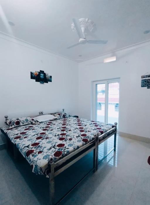 anand nivas homestay ac