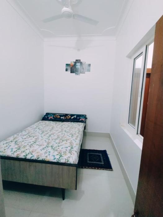anand nivas homestay ac