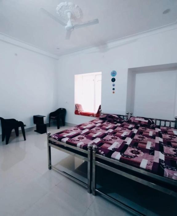 anand nivas homestay ac
