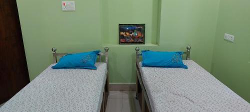 anand nivas homestay ac