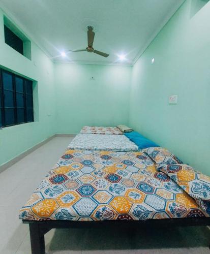 anand nivas homestay ac