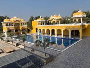 rajmahal hotel and resort
