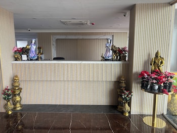 rajmahal hotel and resort