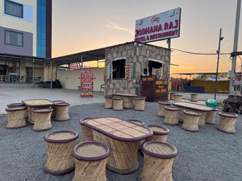 jodhana raj hotel and restaurant