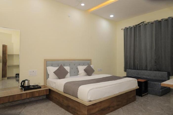jodhana raj hotel and restaurant