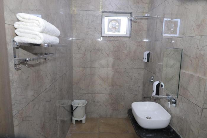 jodhana raj hotel and restaurant