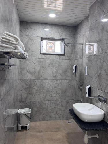 jodhana raj hotel and restaurant