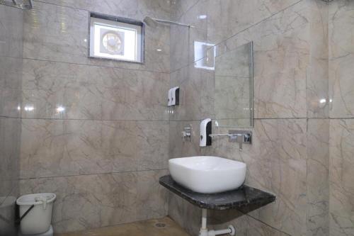jodhana raj hotel and restaurant