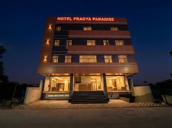 hotel pragya paradise