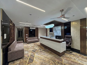 hotel pragya paradise