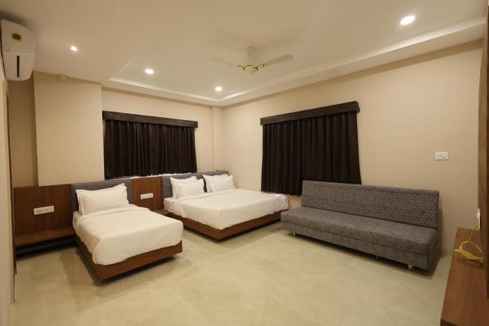 hotel pragya paradise