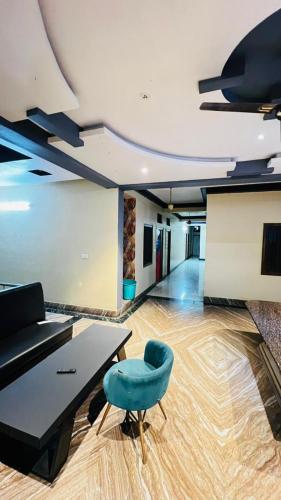 cheers club and hotel