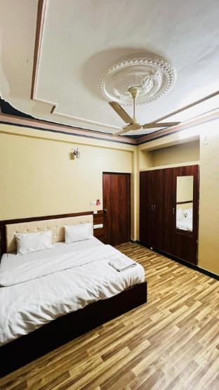 cheers club and hotel