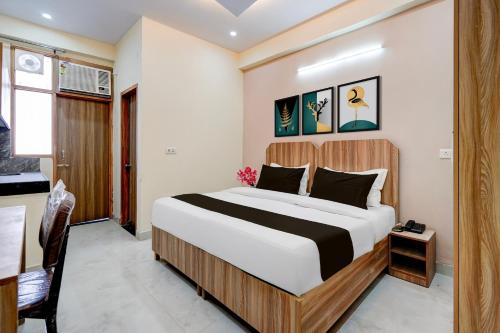 Super Townhouse Sector 18 Udhyog Vihar,,4 star