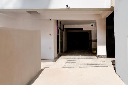 super townhouse sector 18 udhyog vihar