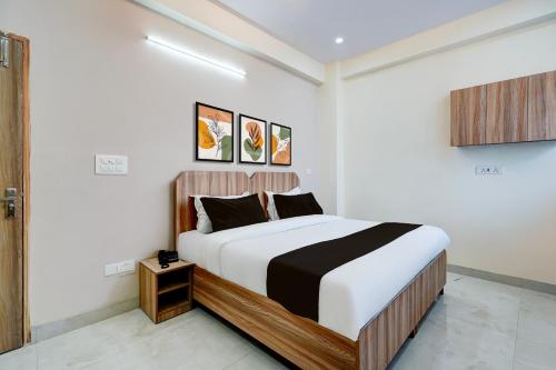 Super Townhouse Sector 18 Udhyog Vihar,,4 star