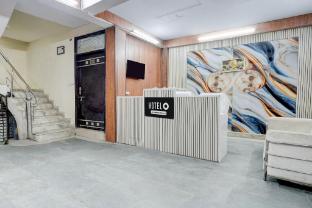 super hotel o dwarka mor metro station