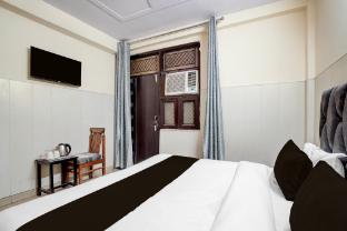 super hotel o dwarka mor metro station