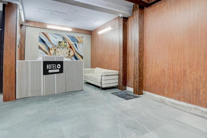 super hotel o dwarka mor metro station