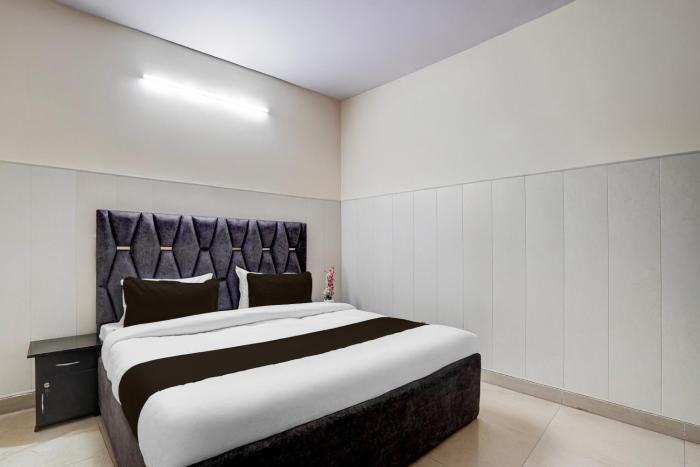 super hotel o dwarka mor metro station