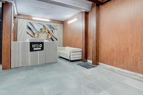 super hotel o dwarka mor metro station