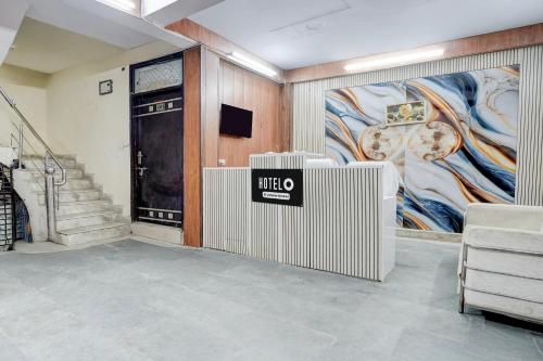 super hotel o dwarka mor metro station