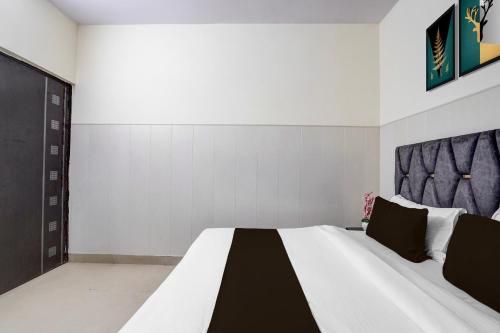 super hotel o dwarka mor metro station