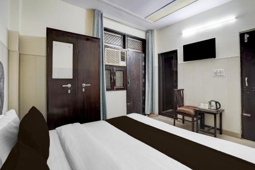 super hotel o dwarka mor metro station