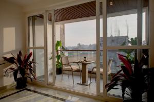 hotel aerostay bangalore airport