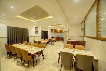 hotel aerostay bangalore airport