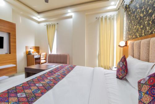 indra palace unit 2