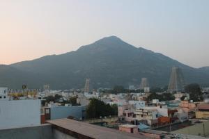 thiru annamalaiyar residency