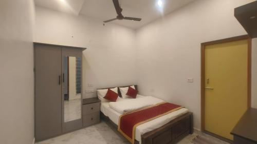 thiru annamalaiyar residency