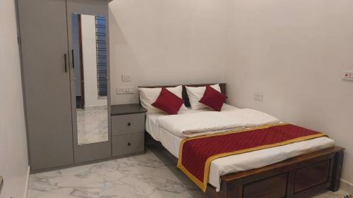 thiru annamalaiyar residency