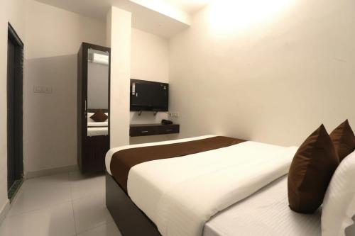 Blessings Select Periamet,,2 star