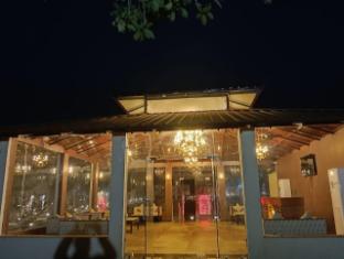 citrus prime bandhavgarh resort and cott